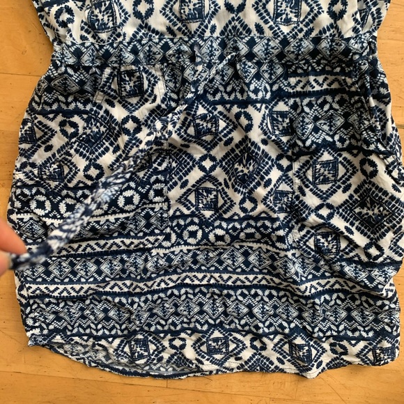 Dress - Picture 6 of 6